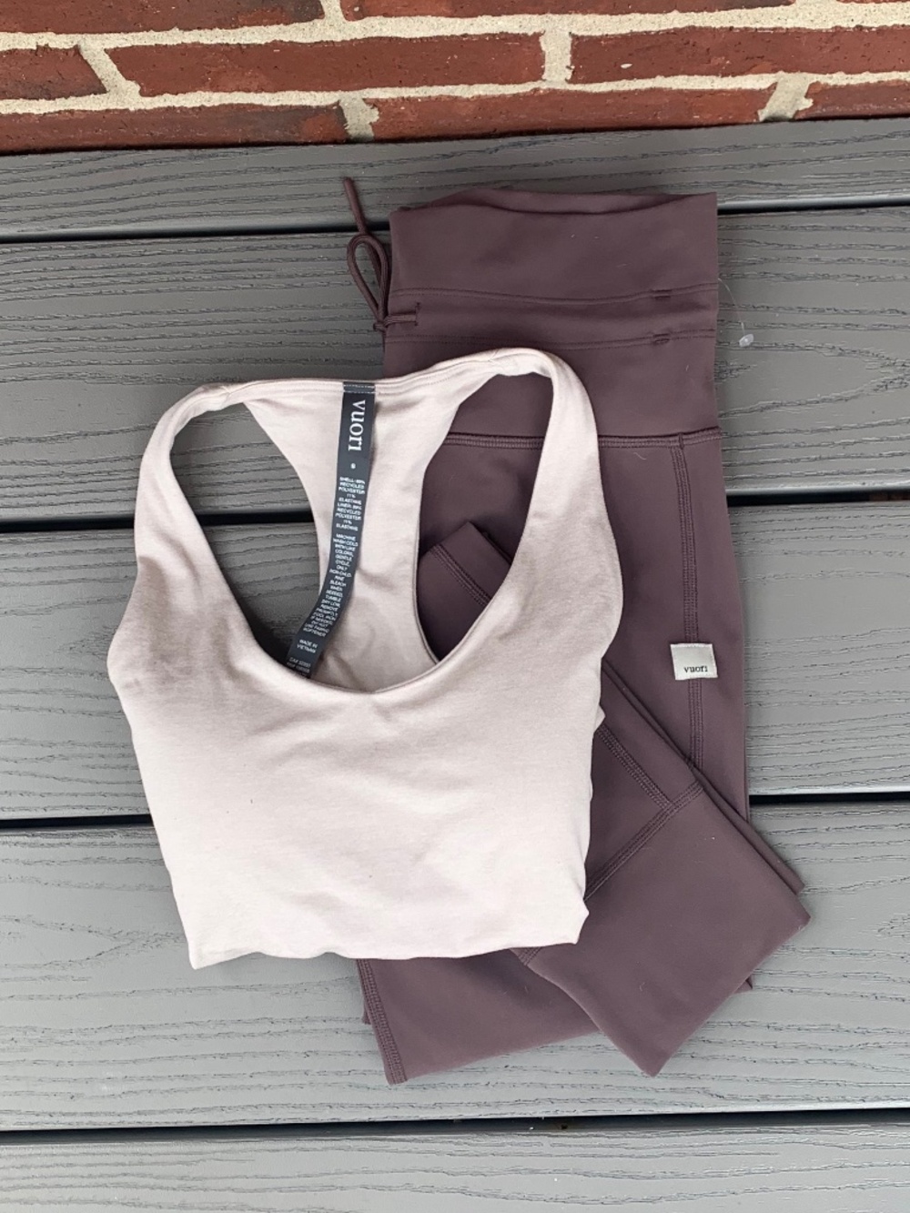 Vuori Daily Joggers and Halo Performance Crop Top